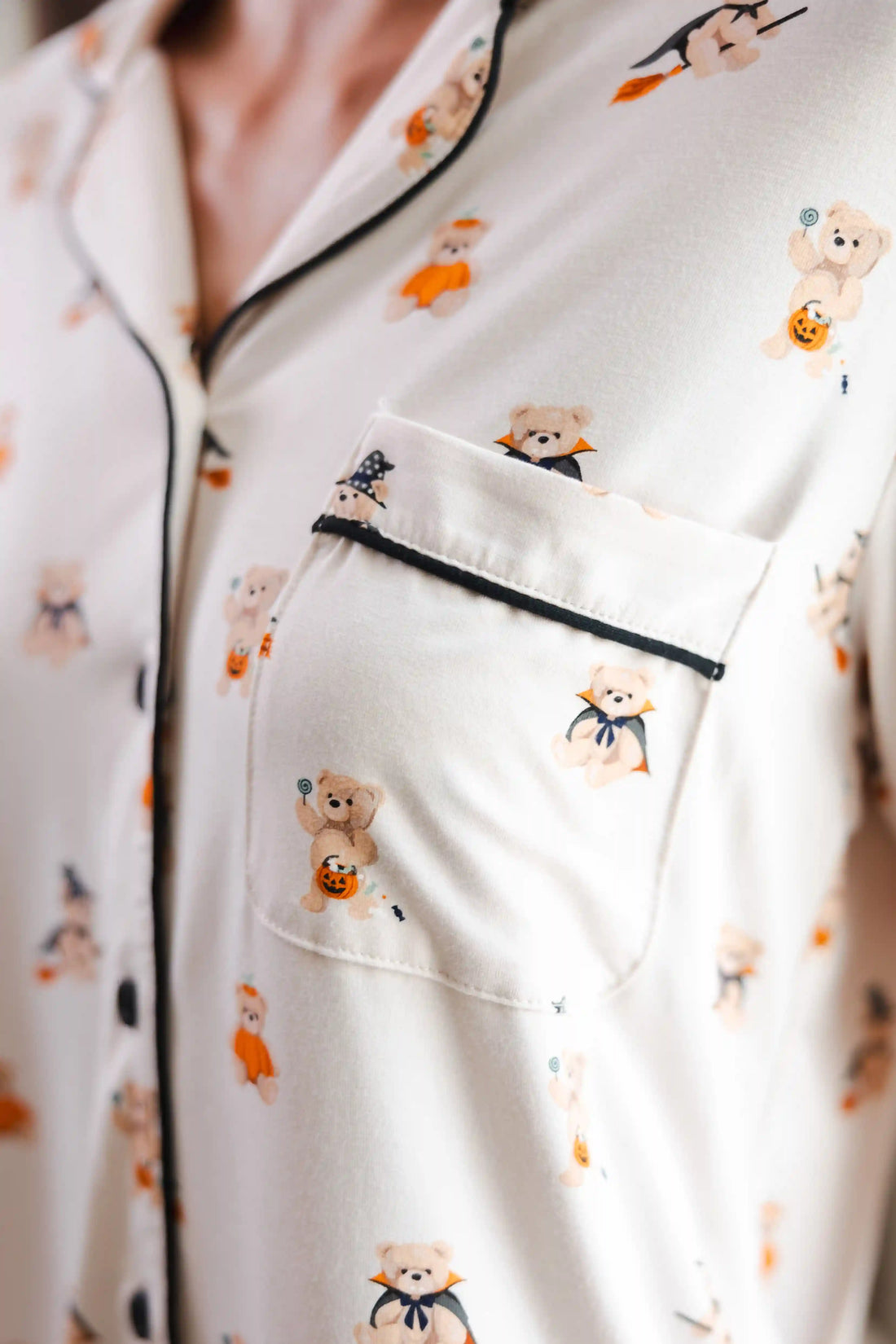 Long-Sleeved Women's Pajama Set in Halloween Teddy